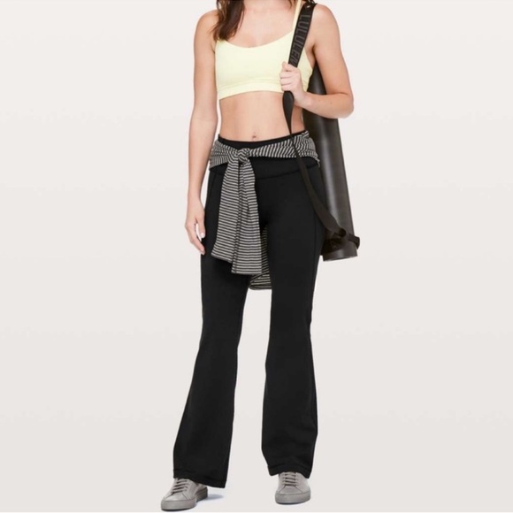 Lululemon Groove Pant III Black Flare High Rise
Yoga Pants Nulu Size 8 reg H6#2 - Picture 15 of 16